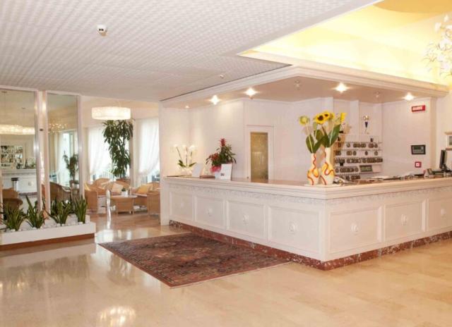 Hotel Doge**** - Milano Marittima