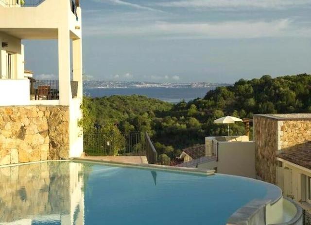 Residence Ea Bianca - Baja Sardinia