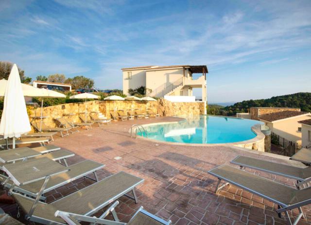 Residence Ea Bianca - Baja Sardinia