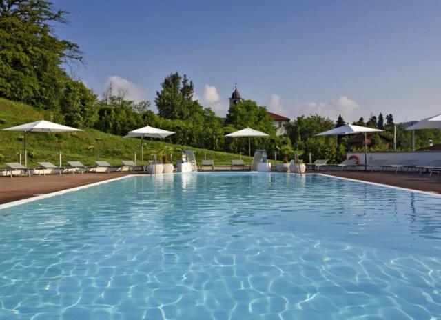 Hotel Castello Dal Pozzo***** - Oleggio Castello
