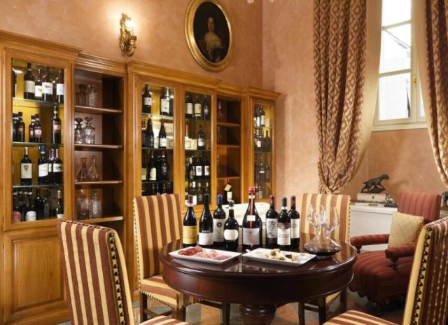 Hotel Castello Dal Pozzo***** - Oleggio Castello
