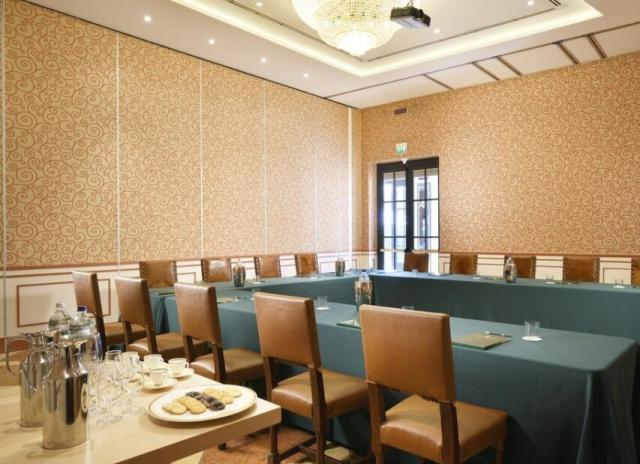 Hotel Castello Dal Pozzo***** - Oleggio Castello