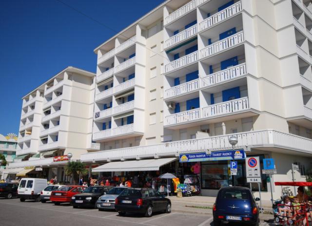 Residence Zenith (dodavatel 3) - Bibione Spiaggia