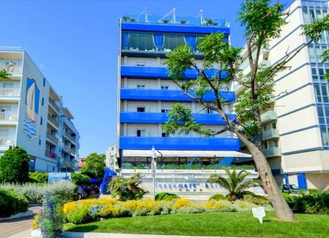 Hotel Lungomare**** - Riccione