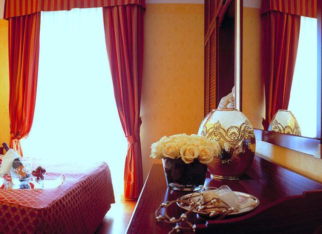 Hotel Lungomare**** - Riccione