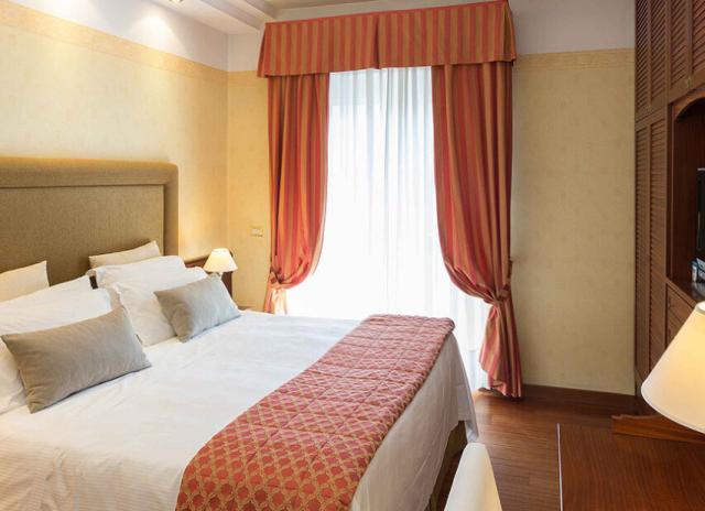 Hotel Lungomare**** - Riccione