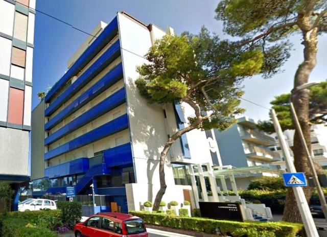 Hotel Lungomare**** - Riccione