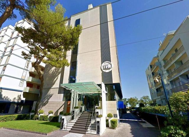 Hotel Lungomare**** - Riccione