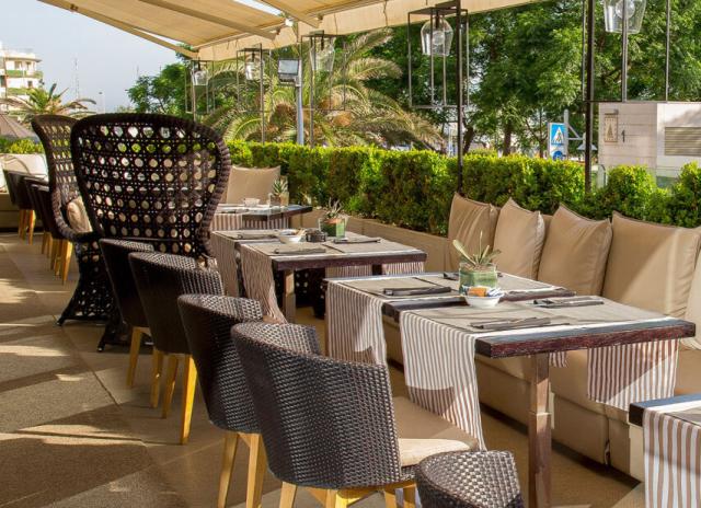 Hotel Lungomare**** - Riccione