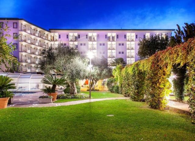 Hotel Aurelia**** - Milano Marittima