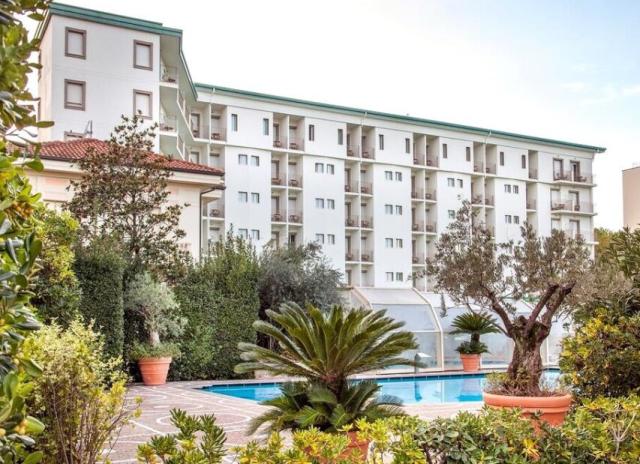 Hotel Aurelia**** - Milano Marittima