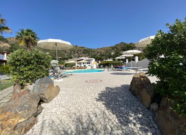 Hotel Bougainville**** - Lipari