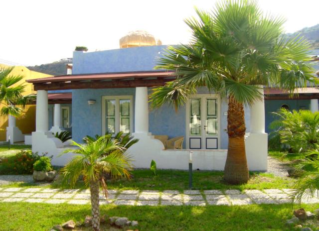 Hotel Bougainville**** - Lipari