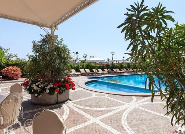 Hotel Palace***** - Milano Marittima