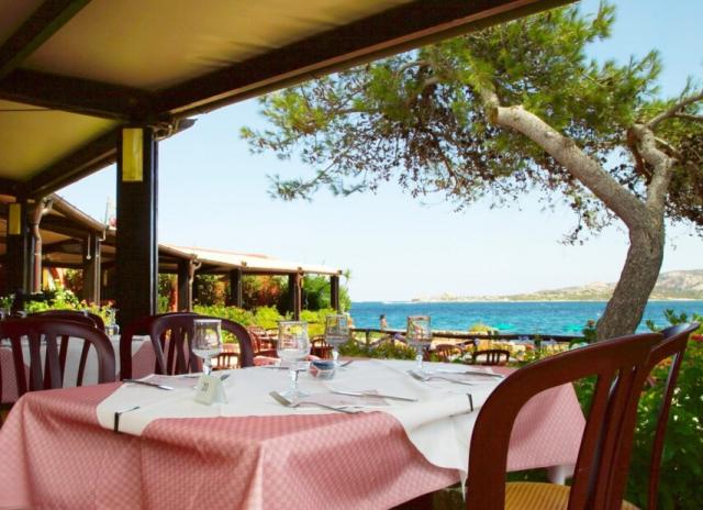 Centro Vacanze Isuledda**** - Cannigione