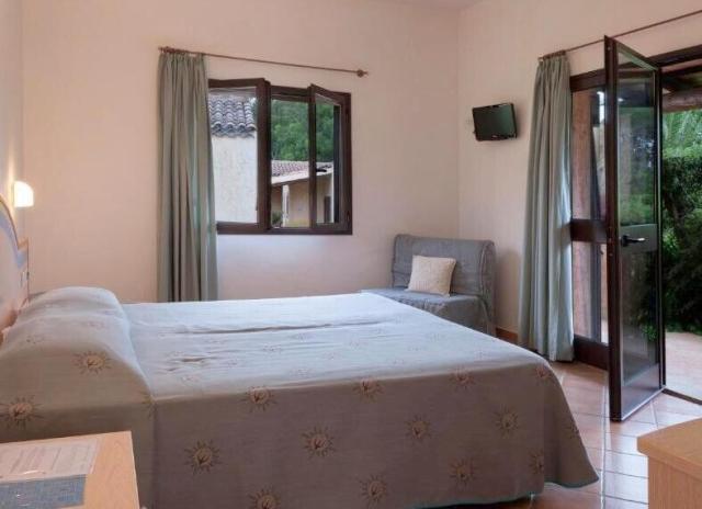 Hotel Centro Vacanze Isuledda**** - Cannigione