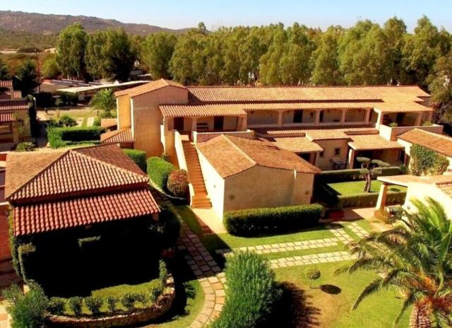 Hotel Centro Vacanze Isuledda**** - Cannigione