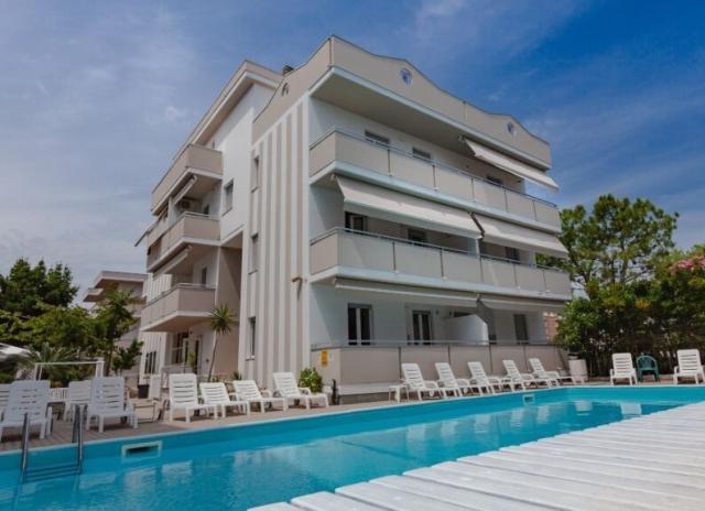 Holiday Club Residence - Alba Adriatica