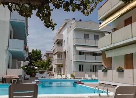 Holiday Club Residence - Alba Adriatica