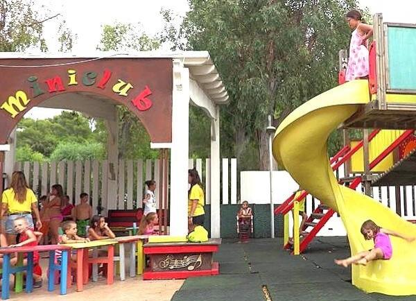 Camping Villaggio Internazionale Manacore**** - Peschici