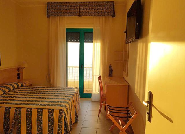 Hotel Sea Palace**** - Fuscaldo Marina