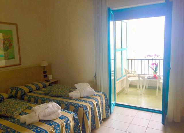 Hotel Sea Palace**** - Fuscaldo Marina