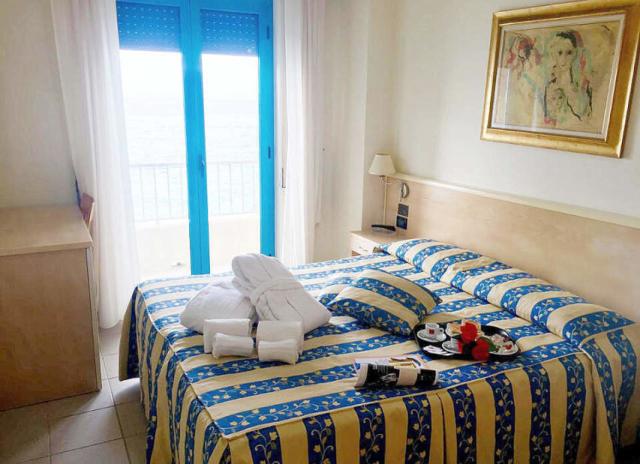 Hotel Sea Palace**** - Fuscaldo Marina
