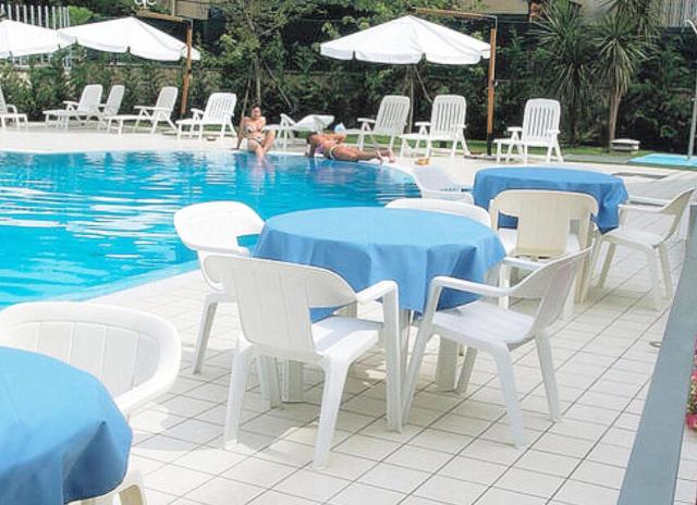 Hotel Sea Palace**** - Fuscaldo Marina