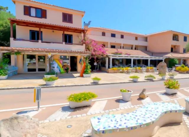Villaggio Baia de Bahas (dodavatel 2) - Golfo di Marinella