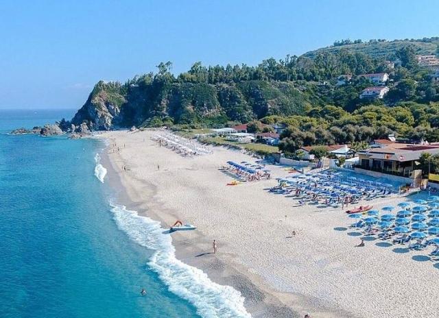 Hotel Scoglio del Leone**** - Marina di Zambrone
