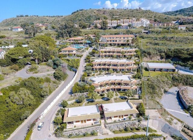 Hotel Scoglio del Leone**** - Marina di Zambrone