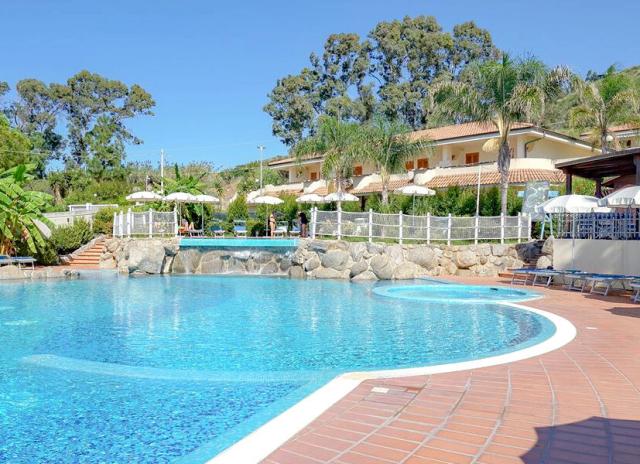 Hotel Scoglio del Leone**** - Marina di Zambrone