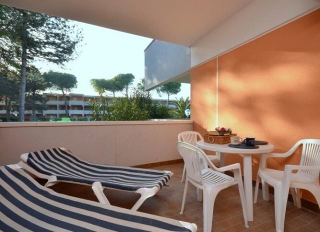 Residence Solarium Piscina (dodavatel 4) - Bibione Spiaggia