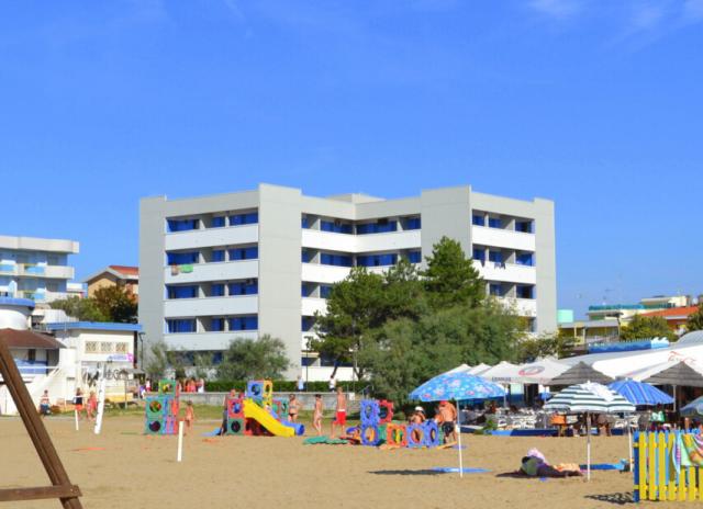 Residence Columbus (dodavatel 3) - Bibione Spiaggia