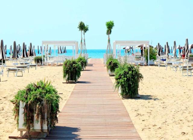 Life Hotel**** - Bibione Spiaggia