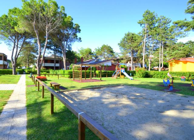 Villaggio  (dodavatel 5) - Bibione Terme