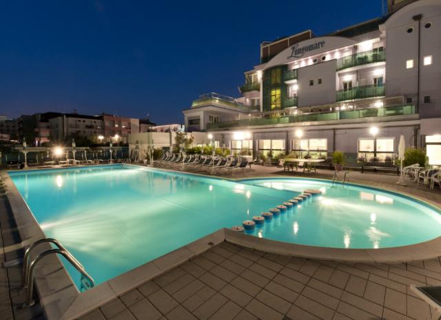 Hotel Lungomare**** - Cesenatico
