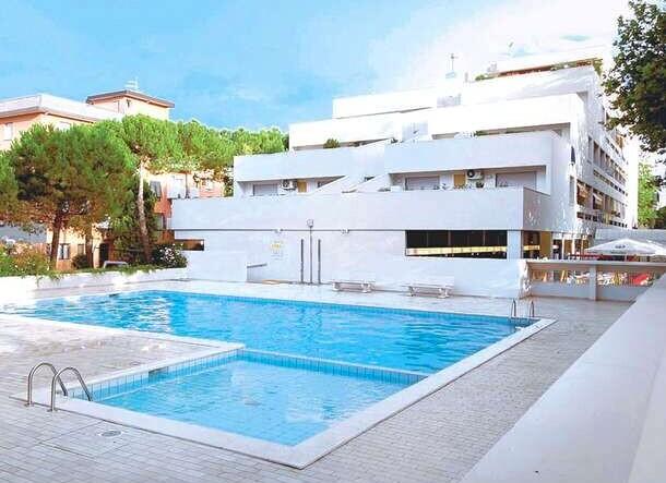 Residence Ferrari (dodavatel 4) - Bibione Spiaggia