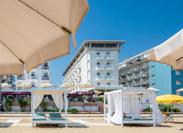 Hotel Capitol**** - Jesolo Lido Ovest