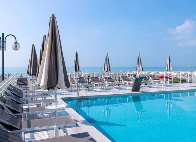 Hotel Capitol**** - Jesolo Lido Ovest