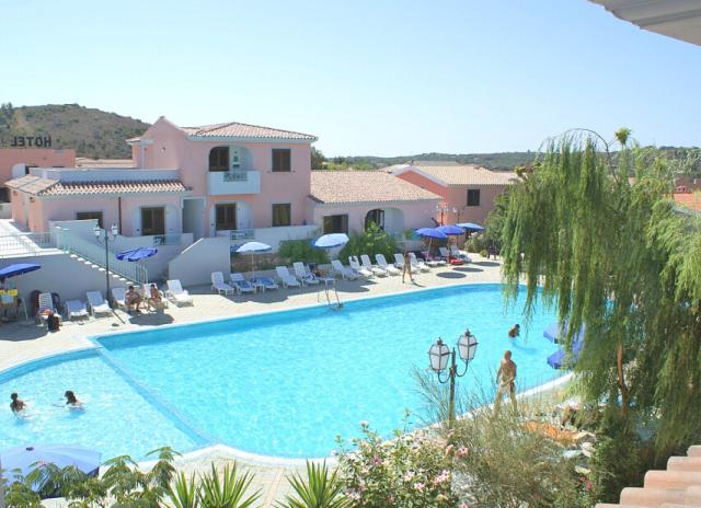 Residence Club Gli Ontani - Sos Alinos
