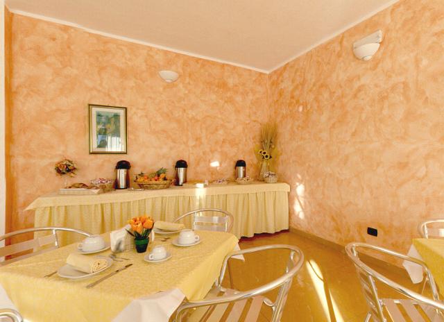 Hotel Club Gli Ontani**** - Sos Alinos