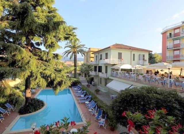 Hotel Bergamo Mare***s - San Bartolomeo al Mare