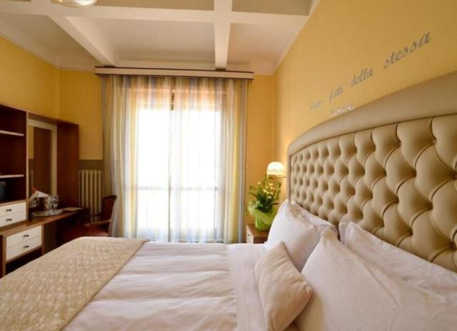 Hotel Bergamo Mare***s - San Bartolomeo al Mare