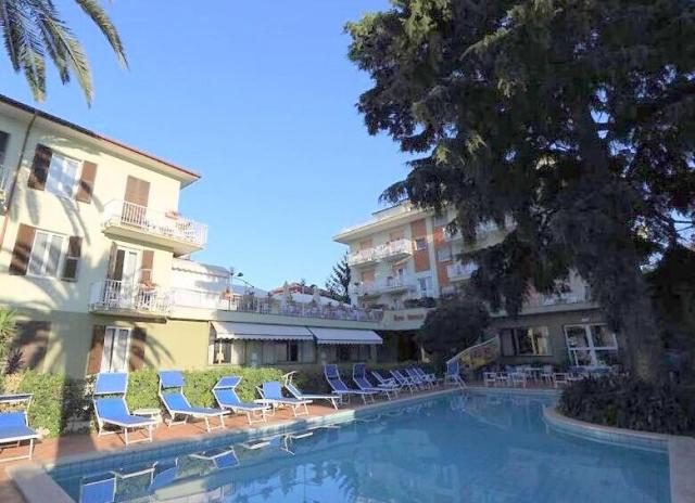 Hotel Bergamo Mare***s - San Bartolomeo al Mare