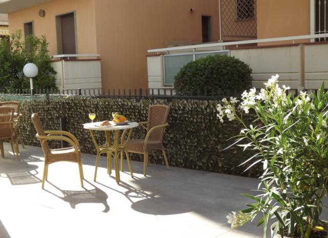 Residence Twigha - Martinsicuro - Villa Rosa
