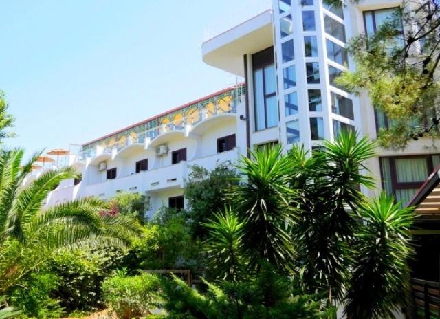 Hotel Valle Clavia**** - Peschici