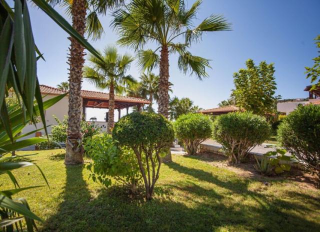 Villaggio Baia d’Ercole**** - Capo Vaticano