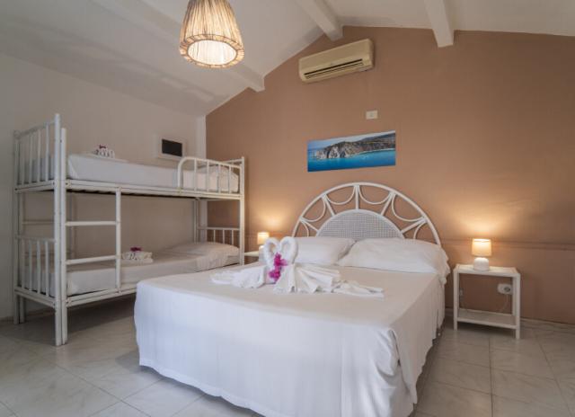 Villaggio Baia d’Ercole**** - Capo Vaticano