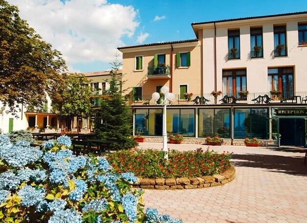 Park Hotel Jolanda